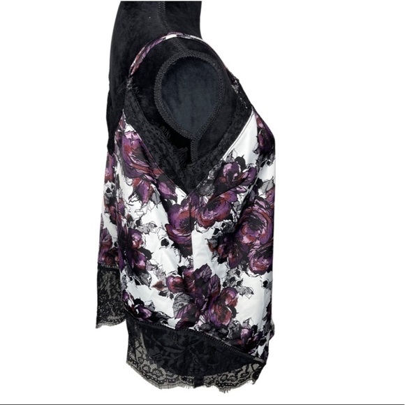 Halogen Lace Floral Tank Small - Picture 3 of 7